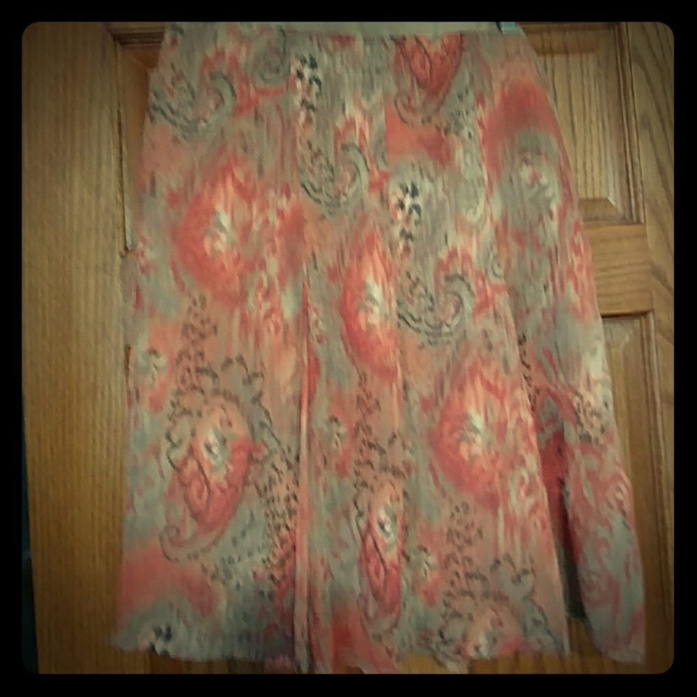 Ladies Worthington Skirt